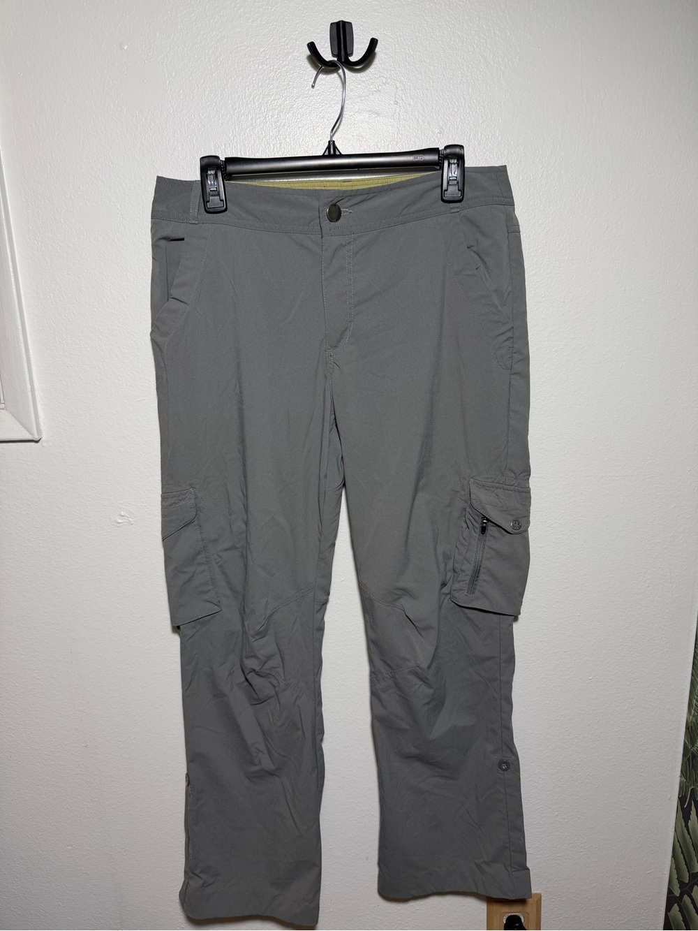 REI women's grey Cargo Pants with Zip & Flap Pockets